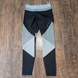 Nike M Womens  Black and Gray Geometric Leggings Color Blocked Medium